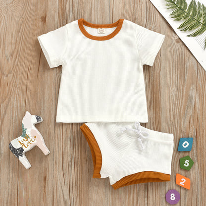 Two-piece set for infants and toddlers