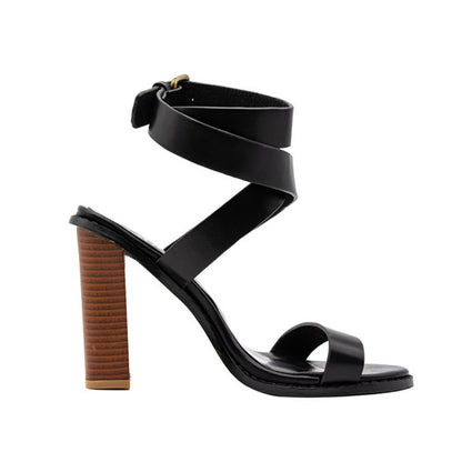 Plus-size sandals for women with chunky heels