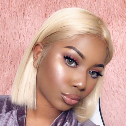 Blond short straight wig